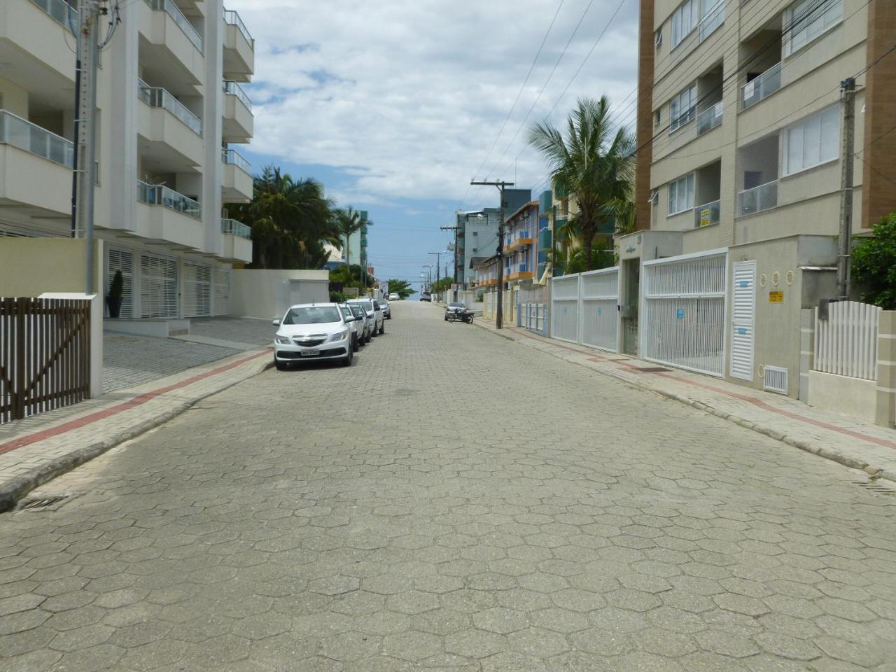 Apartamentos Bombinhas - 140 Metros Da Praia Exterior photo