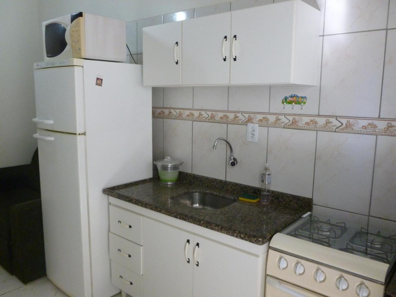 Apartamentos Bombinhas - 140 Metros Da Praia Exterior photo